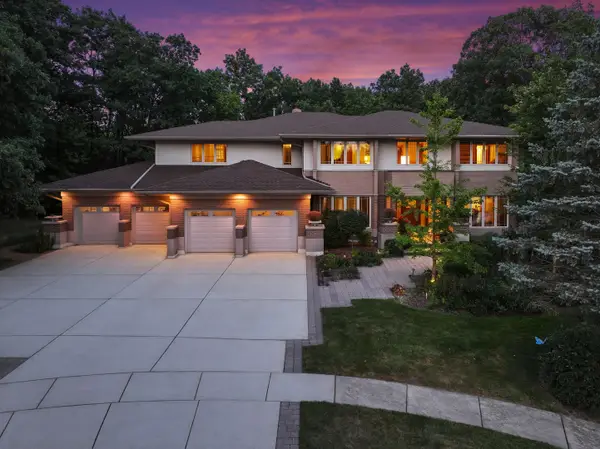 13001 Ravine Drive, Lemont, IL 60439