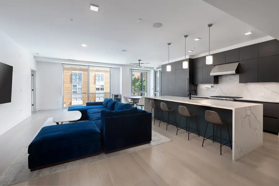 1000 W Monroe Street #201, Chicago, IL 60607 - #3