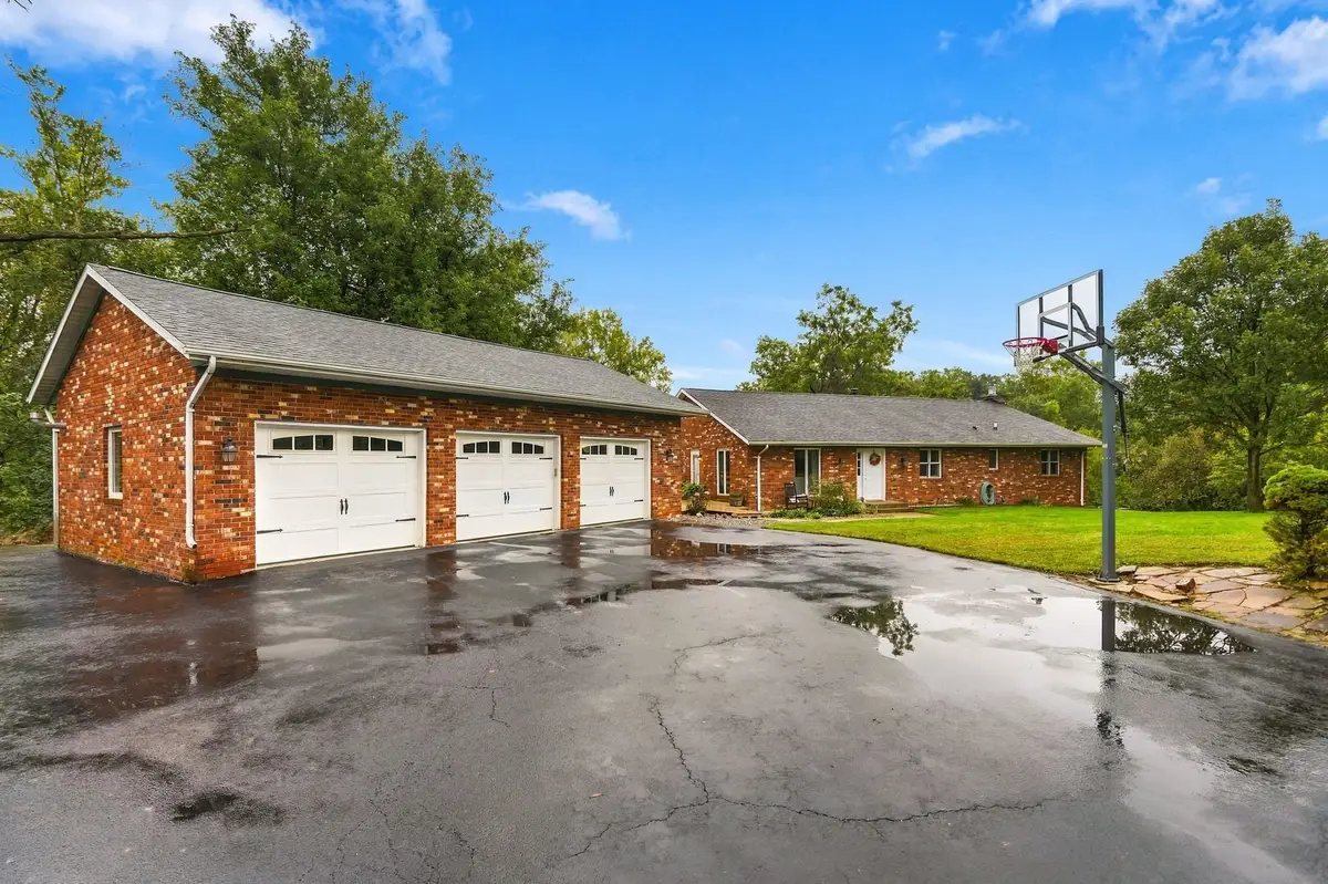 10001 35th Street, Rock Island, IL 61201 - #1