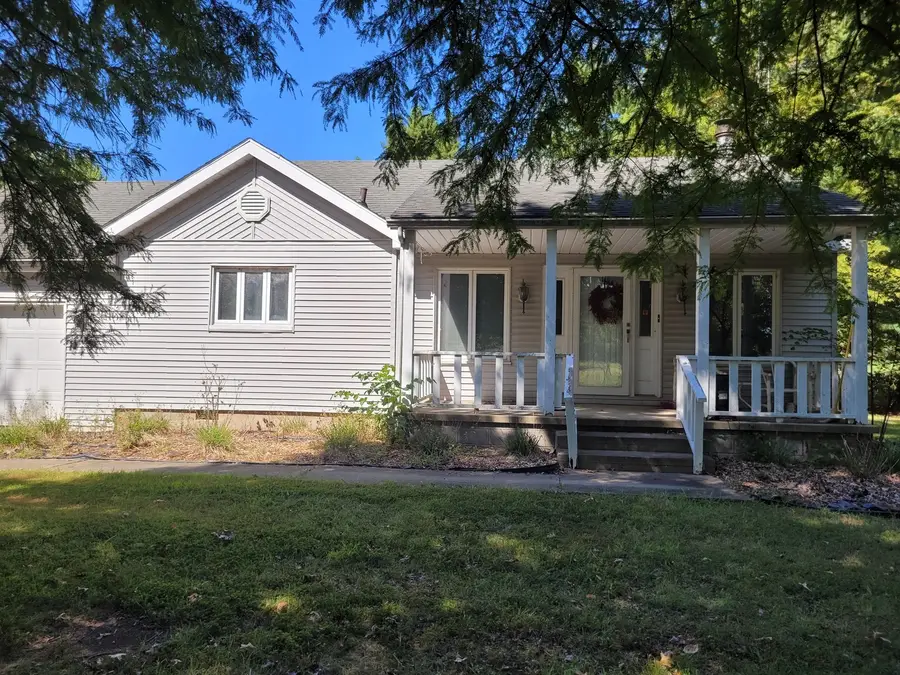 11978 E Bunny Farm Road, Mount Vernon, IL 62864 - #3
