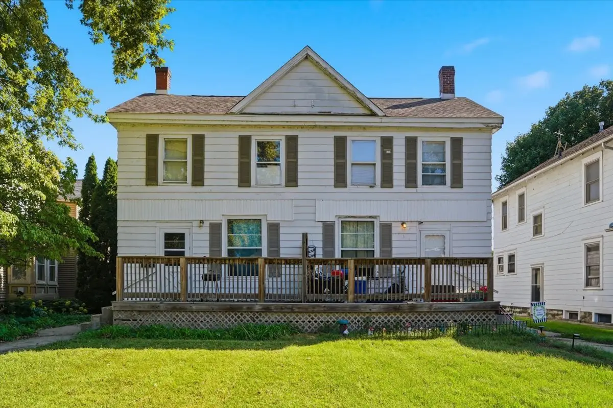 206 8th Avenue, Sterling, IL 61081 - #1