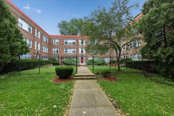 327 Callan Avenue #3, Evanston, IL 60202