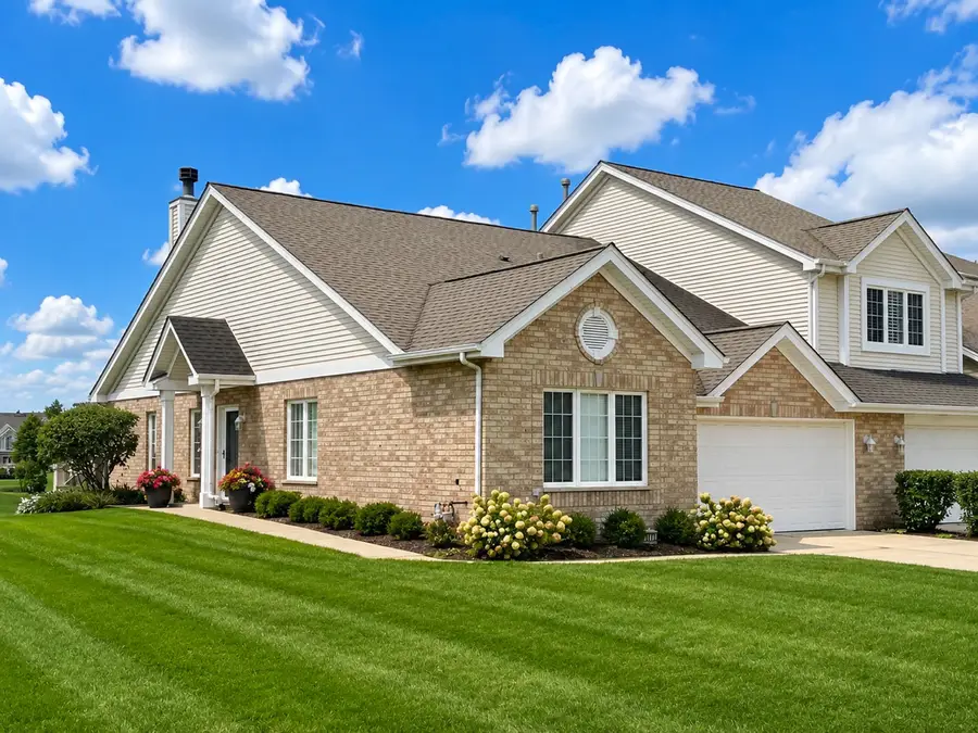11417 Foxwoods Court, Oak Lawn, IL 60453 - #2