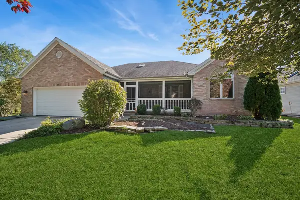 Address Withheld By Seller, Elgin, IL 60123