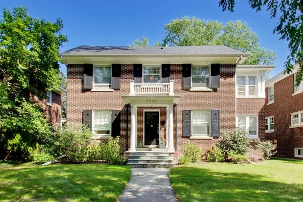 2237 Wesley Avenue, Evanston, IL 60201
