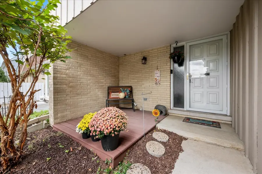 60 N Park Boulevard, Glen Ellyn, IL 60137 - #3