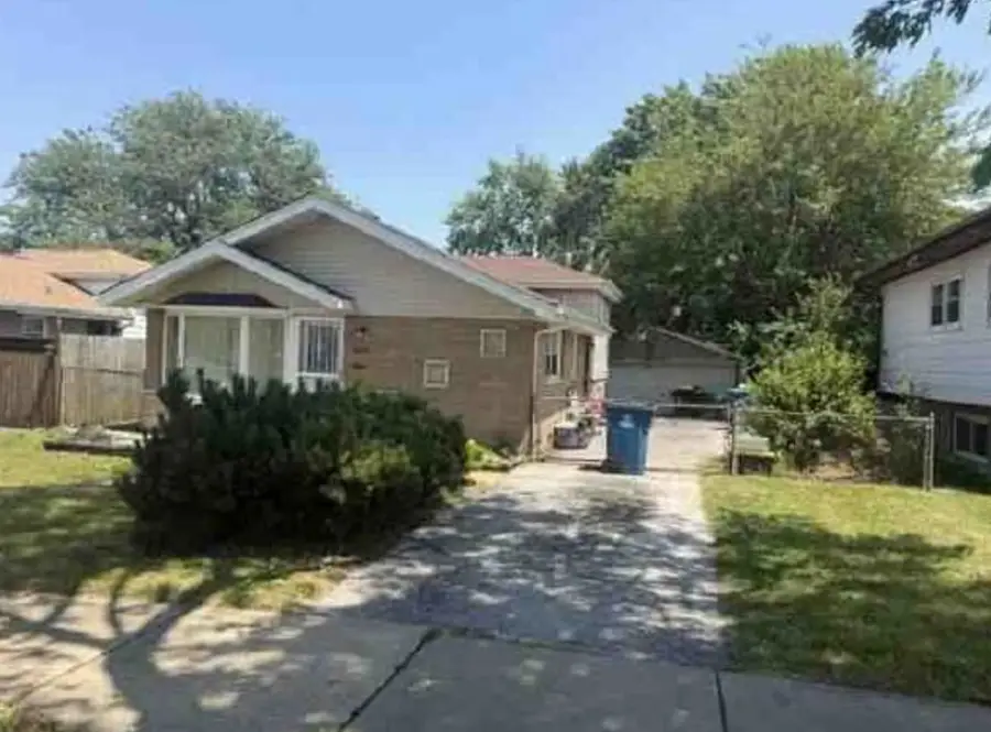 12631 S Tripp Avenue, Alsip, IL 60803 - #3