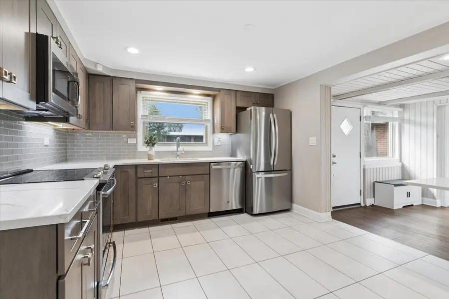 2392 Manor Lane, Park Ridge, IL 60068 - #3