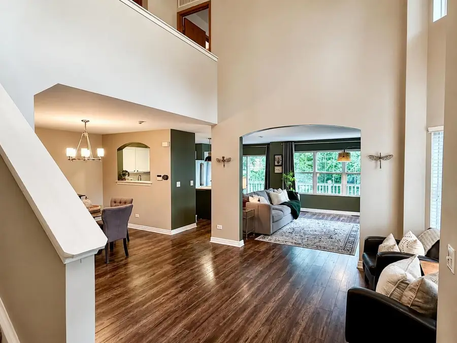 11030 N 72nd Street, Indian Head Park, IL 60525 - #2
