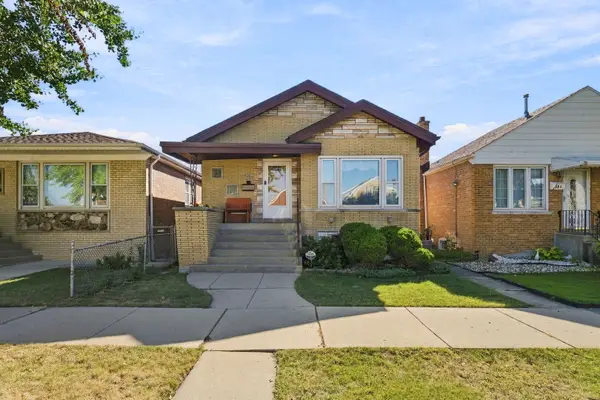 6843 S Kedvale Avenue, Chicago, IL 60629