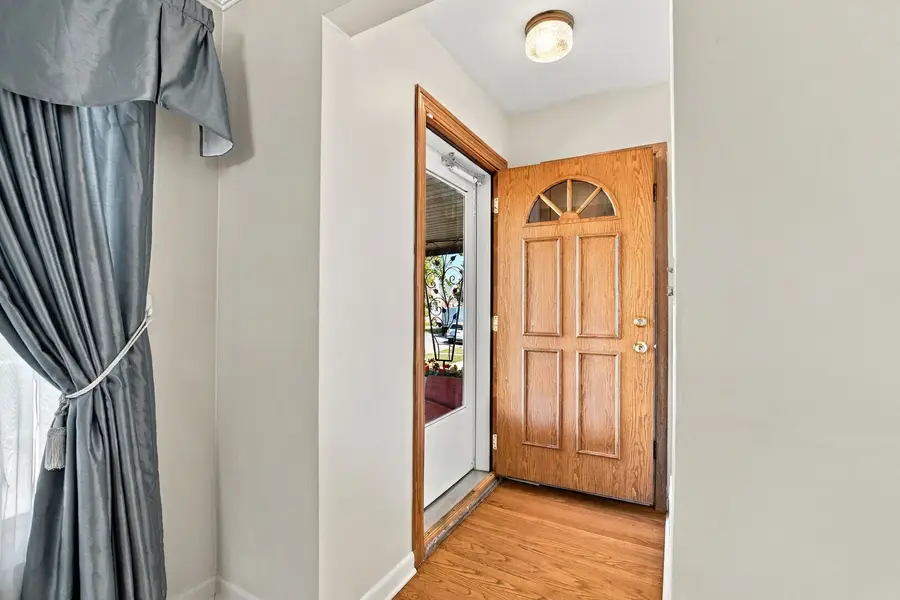 6843 S Kedvale Avenue, Chicago, IL 60629 - #3