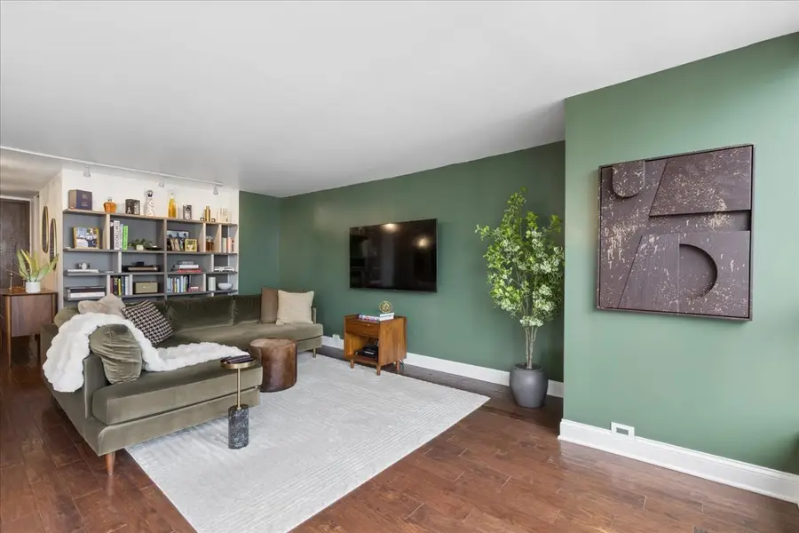 360 E Randolph Street #3205, Chicago, IL 60601 - #3