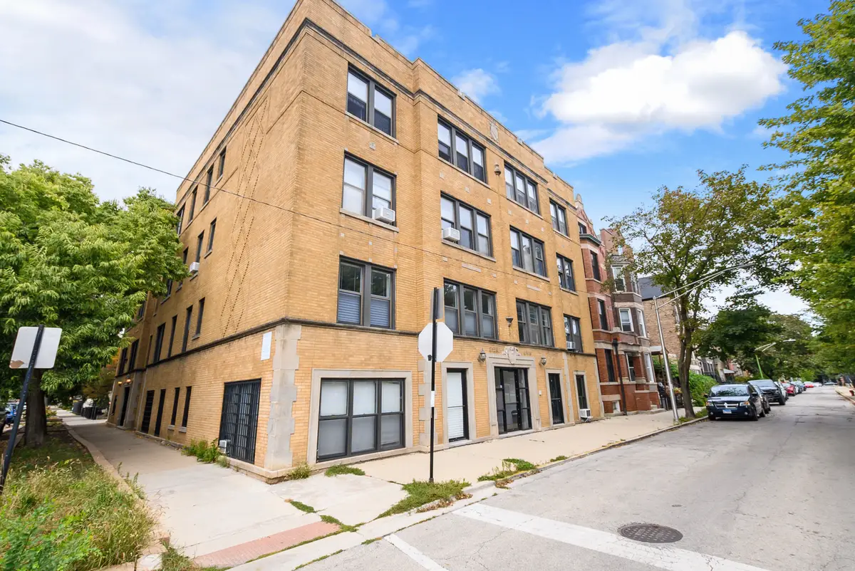 2130 N Oakley Avenue #2, Chicago, IL 60647 - #1