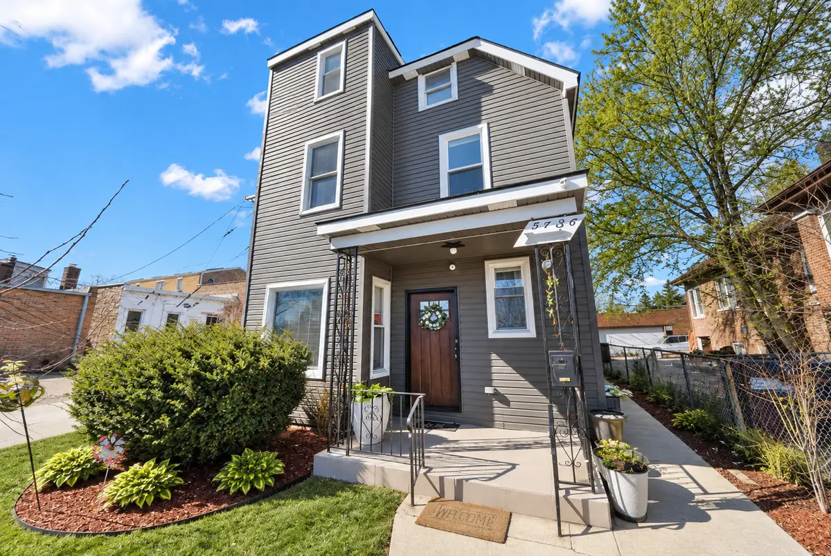 9436 S Spaulding Avenue, Evergreen Park, IL 60805 - #1