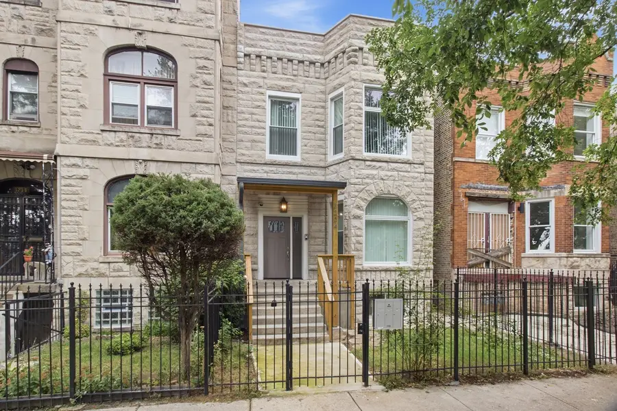 3234 W Fulton Boulevard, Chicago, IL 60624 - #2
