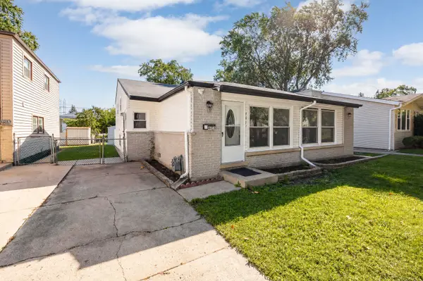 441 N 4th Avenue #B, Des Plaines, IL 60016