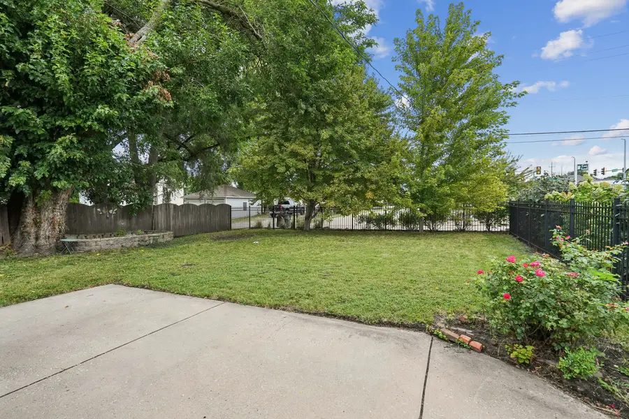 625 23rd Street, Rock Island, IL 61201 - #3