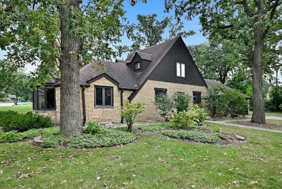 478 S Hampshire Avenue, Elmhurst, IL 60126 - #2