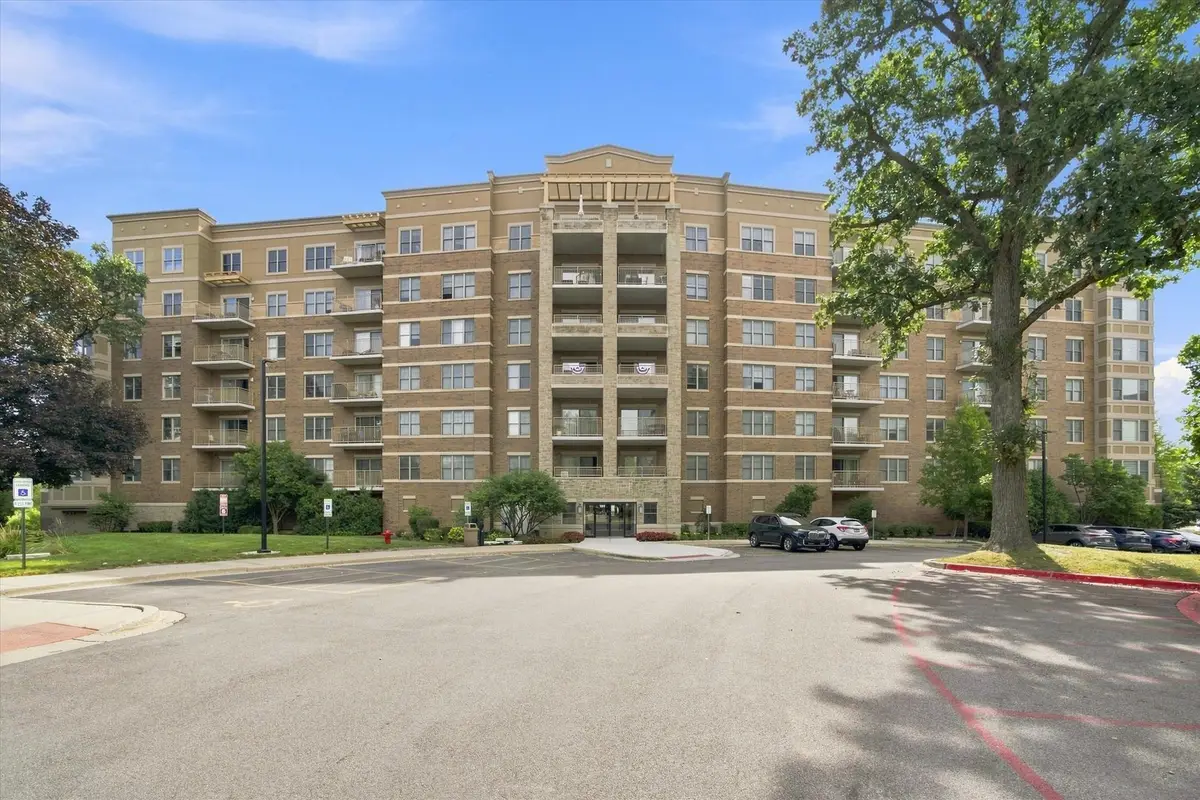 125 Lakeview Drive #604, Bloomingdale, IL 60108 - #1