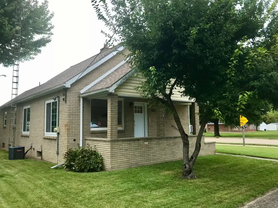 401 Oak Street, Cedar Point, IL 61316 - #2