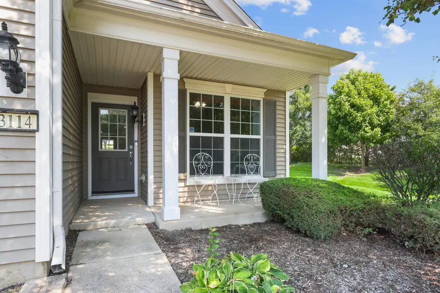 3114 Comstock Court, Mundelein, IL 60060 - #2