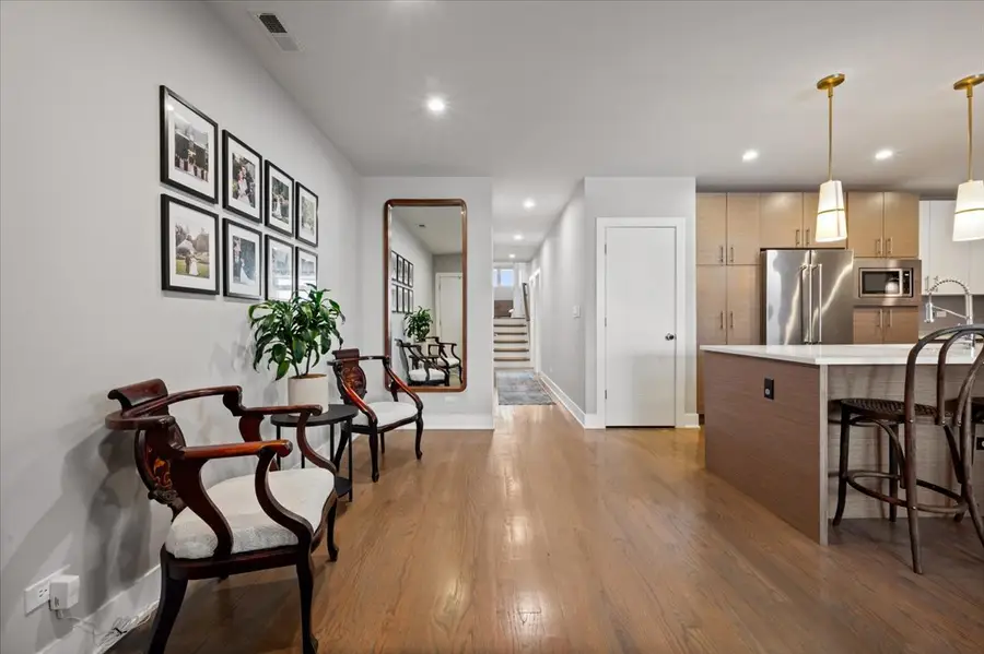 2707 W Belmont Avenue #3W, Chicago, IL 60618 - #2