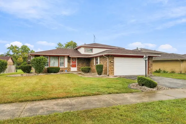 714 E 194th Street, Glenwood, IL 60425
