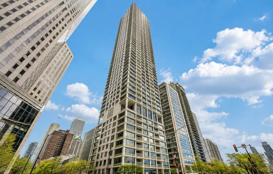 1000 N Lake Shore Plaza #24C, Chicago, IL 60611 - #2