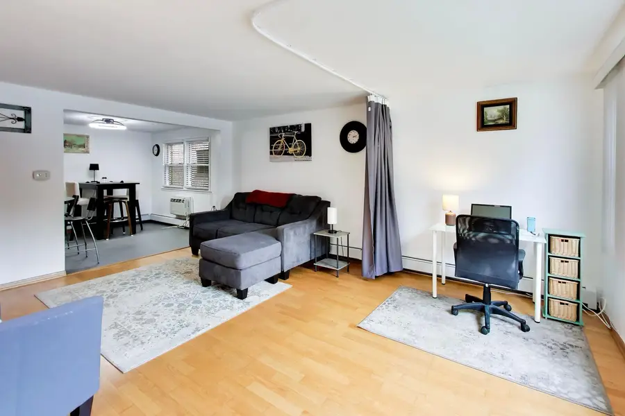 6845 N Northwest Highway #1E, Chicago, IL 60631 - #2