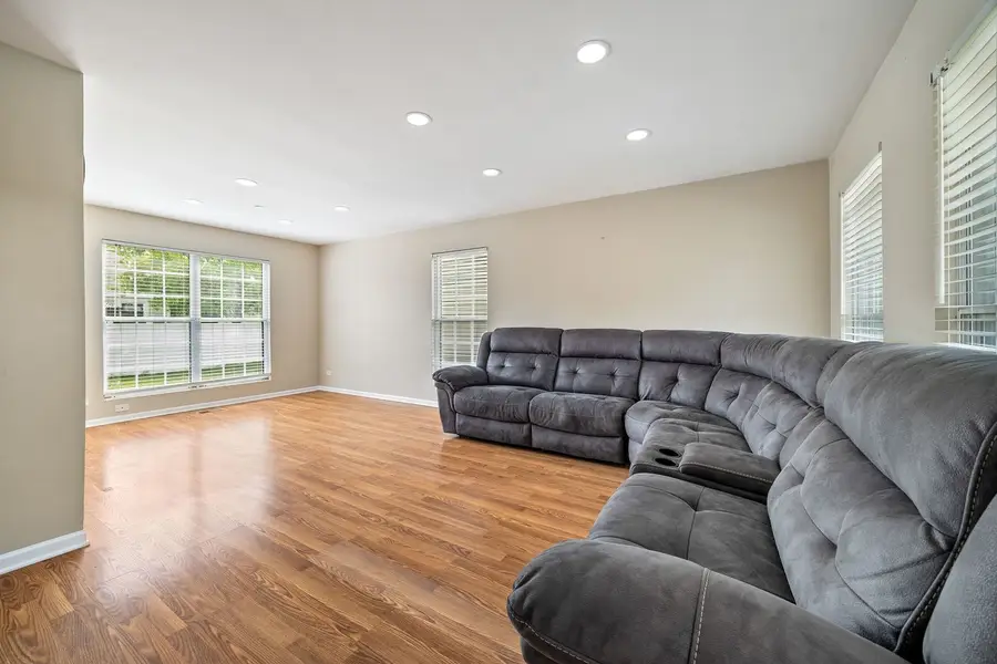 46 Wildflower Way, Streamwood, IL 60107 - #3