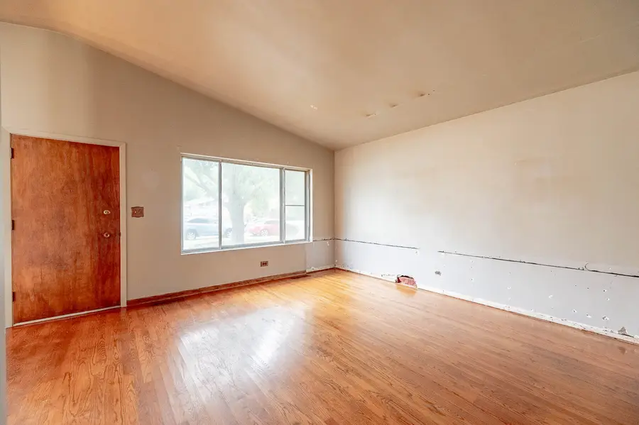 8410 W Bruce Drive, Niles, IL 60714 - #2