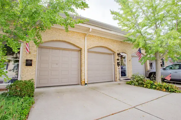 11 Rienzi Lane, Highwood, IL 60040