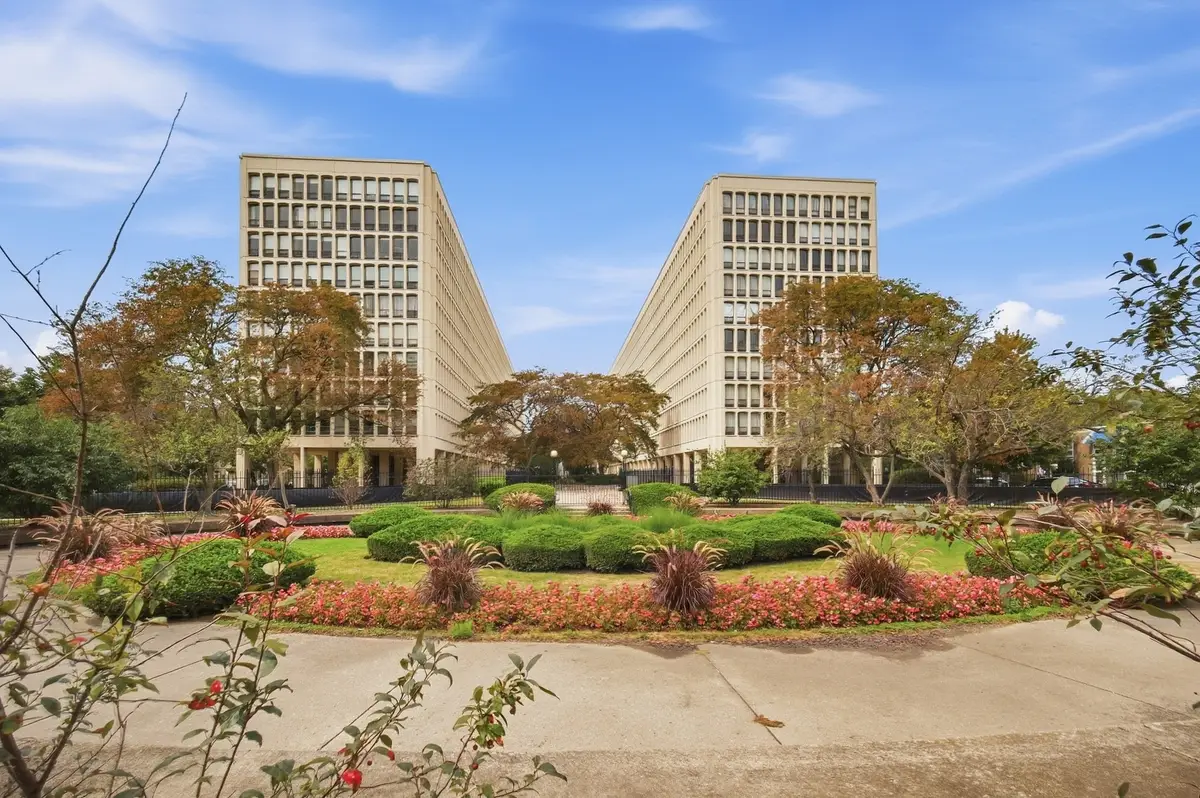 1400 E 55th Place #208S, Chicago, IL 60637 - #1