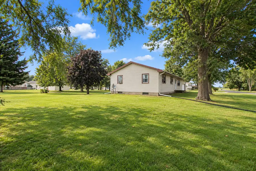 10419 Hampton Drive, Rock Falls, IL 61071 - #3