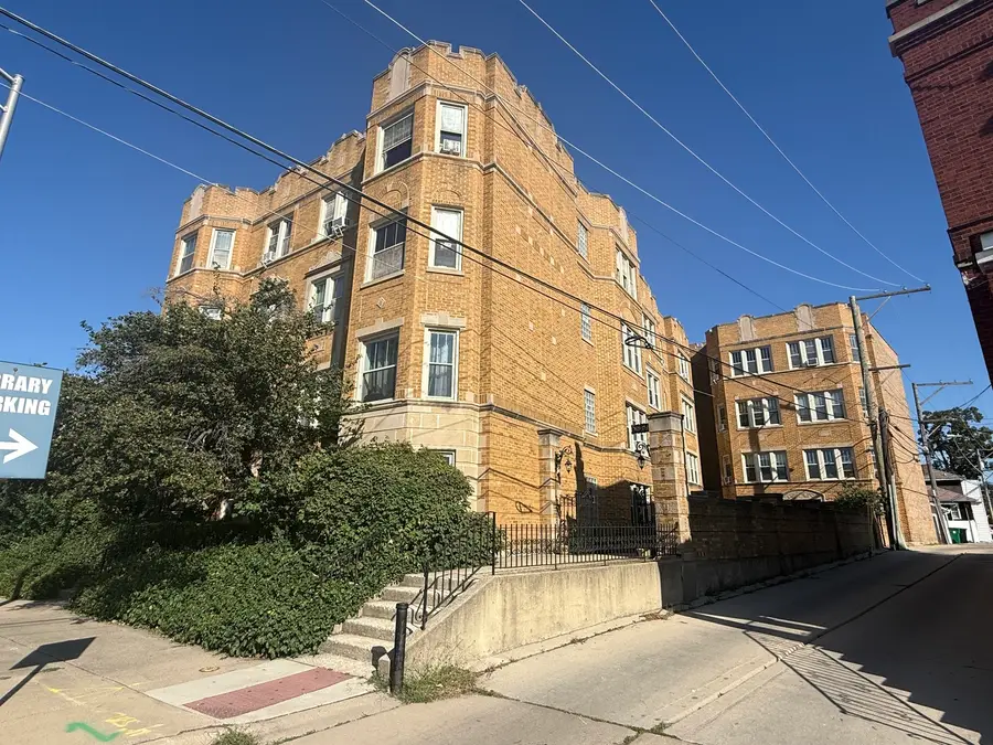 7639 W Jackson Boulevard #1E, Forest Park, IL 60130 - #3