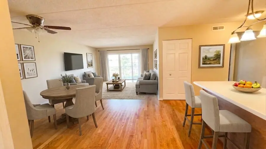 6759 W Forest Preserve Avenue #306, Chicago, IL 60634 - #2