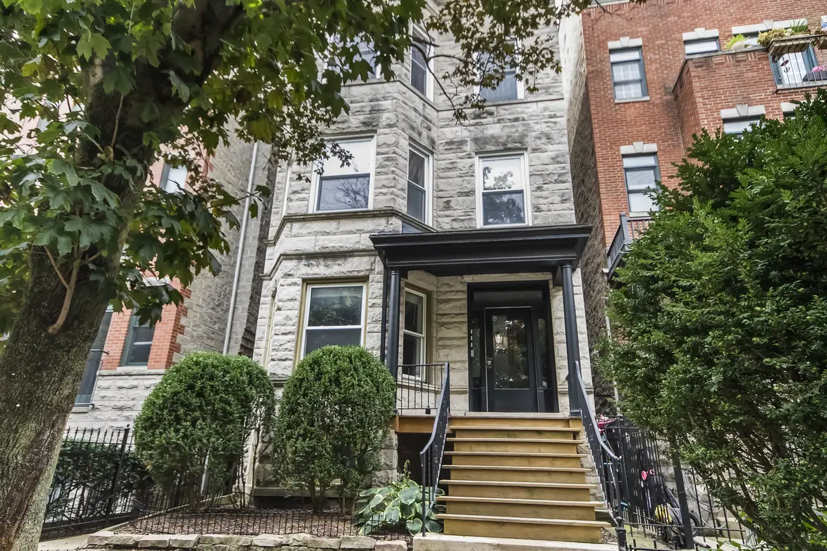 847 W Roscoe Street #1, Chicago, IL 60657 - #1