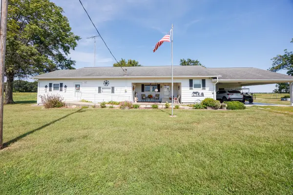 2217 Mercer Farm Road, Centralia, IL 62801