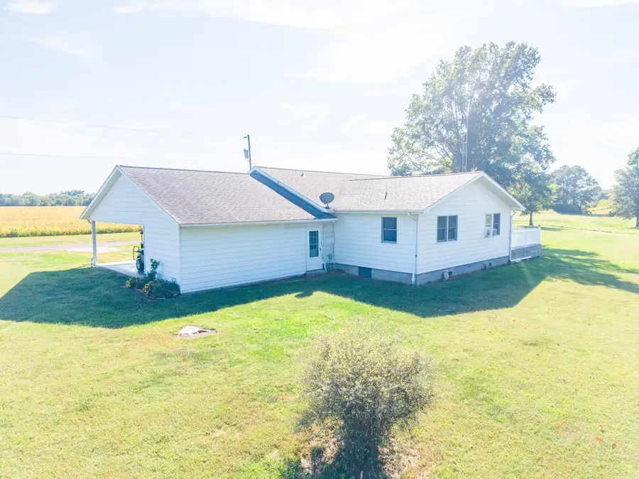 2217 Mercer Farm Road, Centralia, IL 62801 - #2