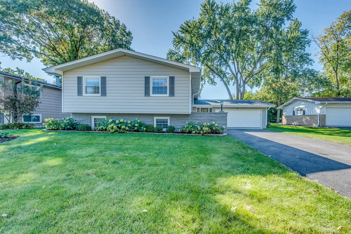 631 Smith Road, Lisle, IL 60532 - #1