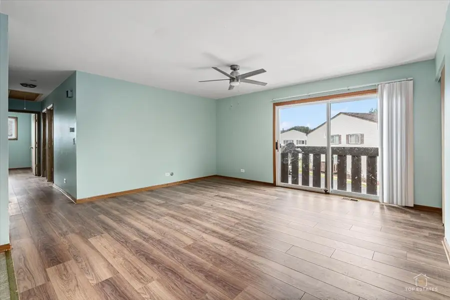 20203 S Fairwood Court #D, Frankfort, IL 60423 - #3