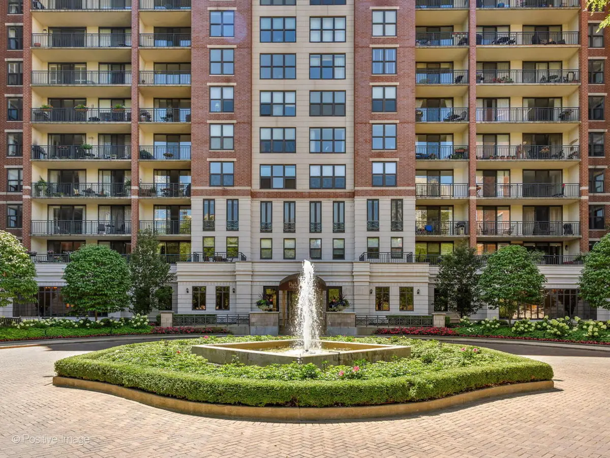 55 W Delaware Place #P-148, Chicago, IL 60610 - #1