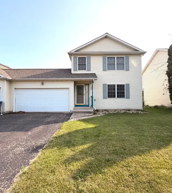 1536 Moluf Street, DeKalb, IL 60115