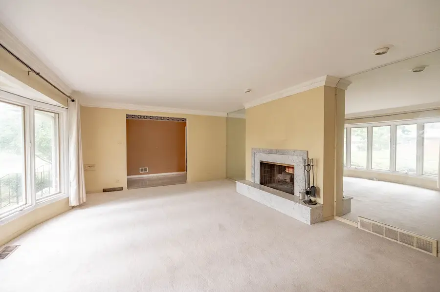 16407 Woodlawn Avenue E, South Holland, IL 60473 - #3