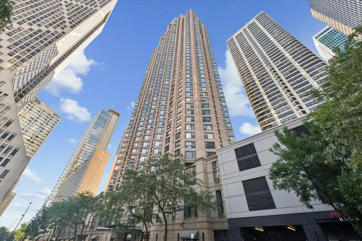 401 E Ontario Street #2707, Chicago, IL 60611 - #1