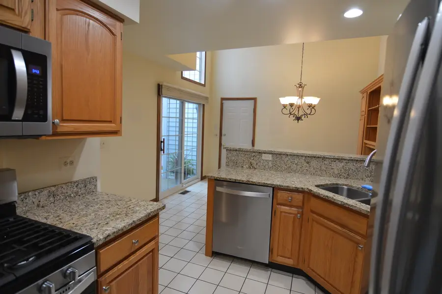 277 Oak Bluff Court #24-4, Wauconda, IL 60084 - #3