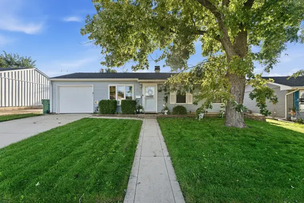 428 Kenyon Avenue, Romeoville, IL 60446