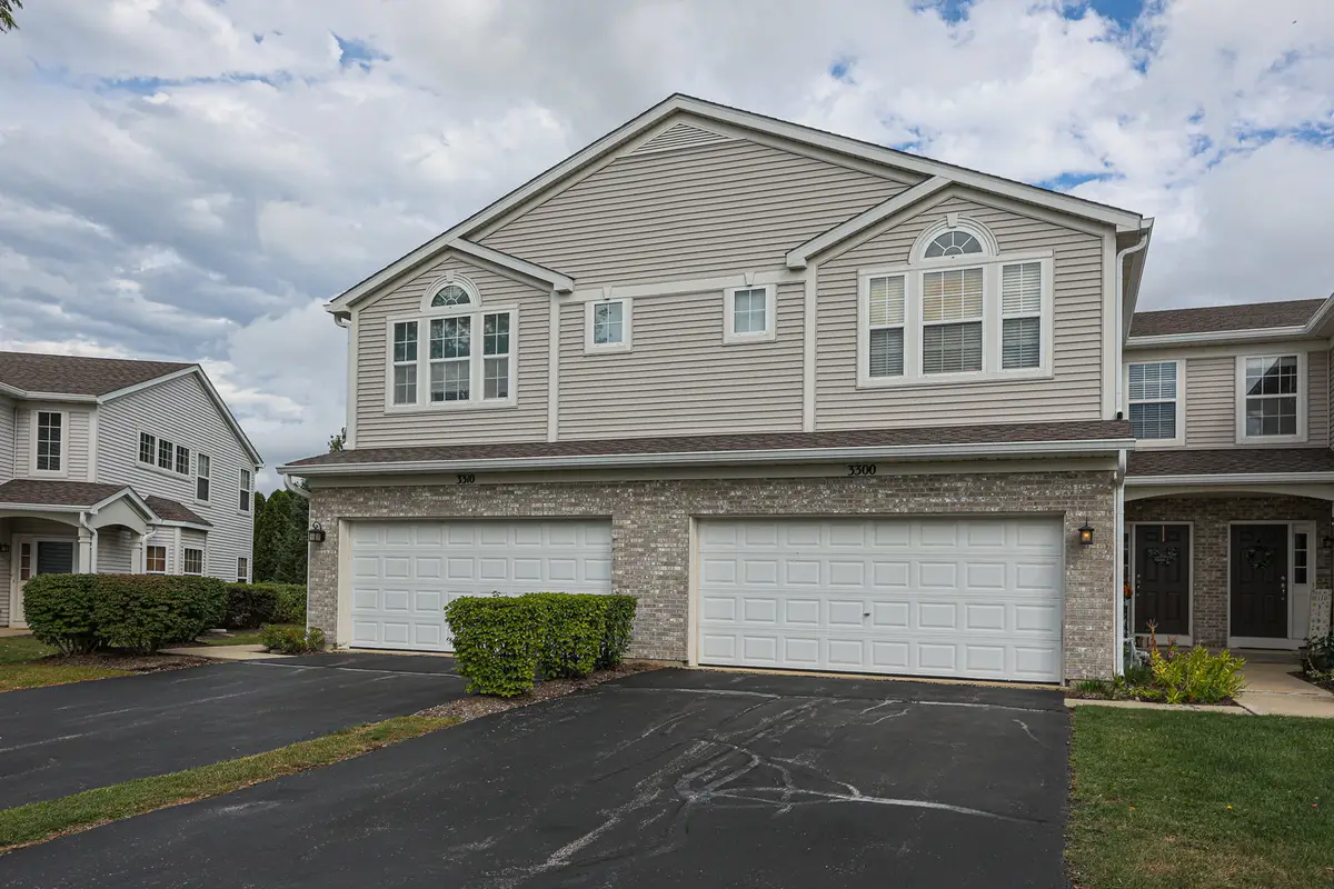 3300 Ronan Drive #3300, Lake In The Hills, IL 60156 - #1