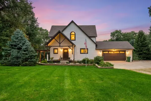 3930 Brandy Lane, Clinton, IA 52732