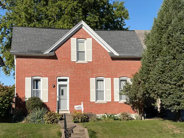 832 S 13th Street, Quincy, IL 62301
